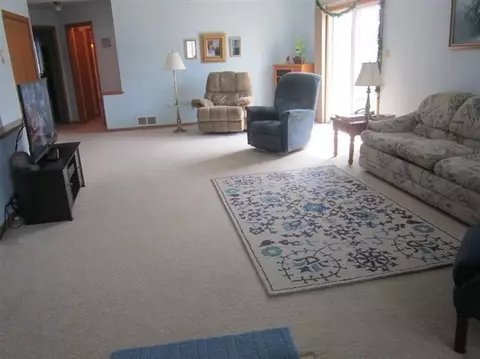 1813 Ash St, Griffith, IN 46319 photo 4