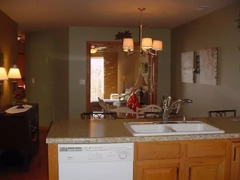 7725 E 108th Ave, Crown Point, IN 46307 photo 6