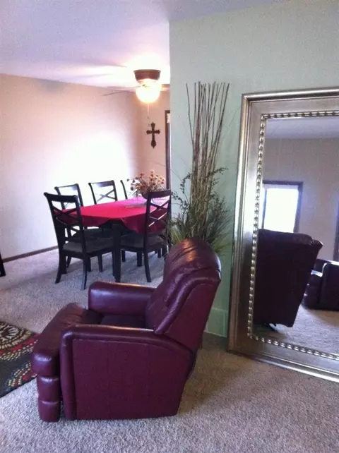1651 Heather Dr, Munster, IN 46321 photo 8