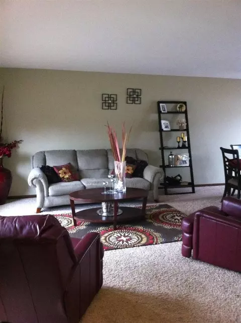 1651 Heather Dr, Munster, IN 46321 photo 6