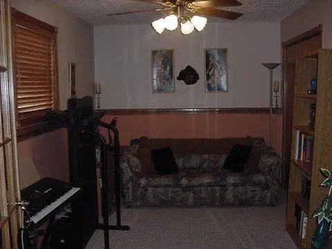 1712 Westfield Ct, Griffith, IN 46319 photo 8