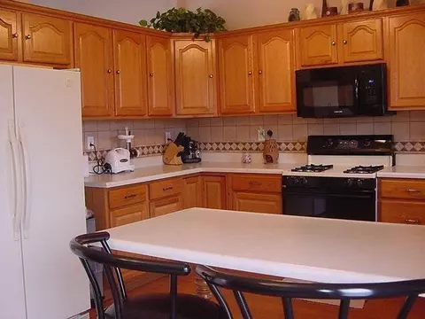 1712 Westfield Ct, Griffith, IN 46319 photo 5