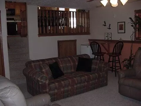 1712 Westfield Ct, Griffith, IN 46319 photo 6