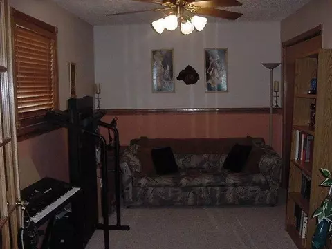 1712 Westfield Ct, Griffith, IN 46319 photo 8