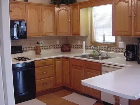 1712 Westfield Ct, Griffith, IN 46319 photo 4