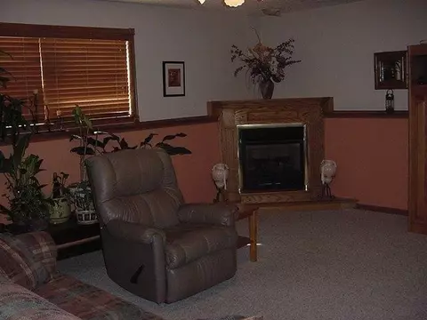 1712 Westfield Ct, Griffith, IN 46319 photo 7