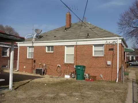 246 Arthur, Gary, IN 46404 photo 10