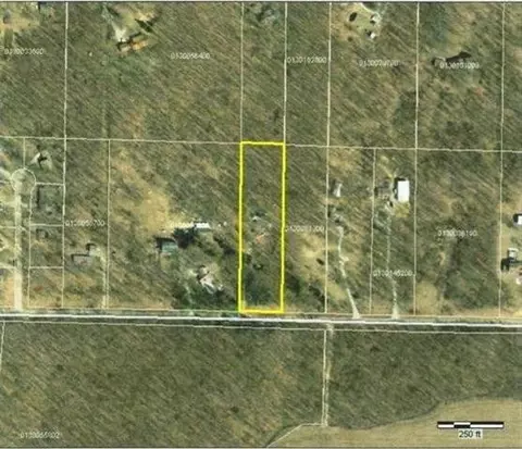 704 E 900, Wheatfield, IN 46392 photo 7