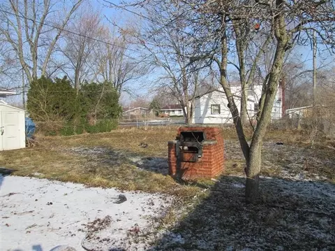 4410 E 13th Pl, Gary, IN 46403 photo 10