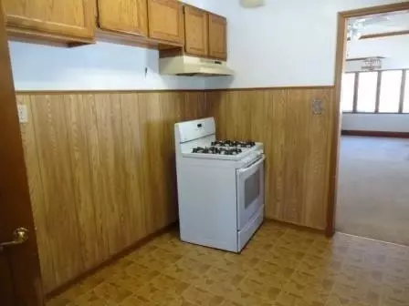632 Cherry St, Hammond, IN 46324 photo 9