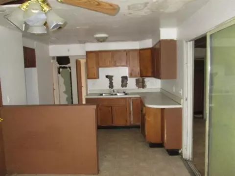 1220 Montana St, Gary, IN 46403 photo 3