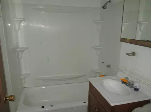 1220 Montana St, Gary, IN 46403 photo 9