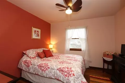 958 N Wheeler St, Griffith, IN 46319 photo 10