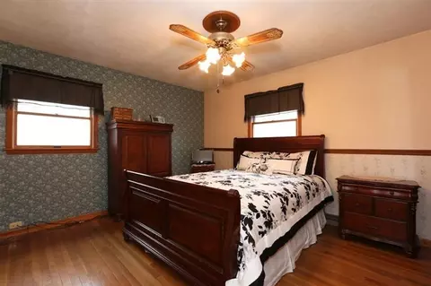 958 N Wheeler St, Griffith, IN 46319 photo 9