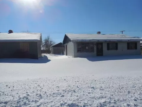 5717 E 13th Pl, Gary, IN 46403 photo 3