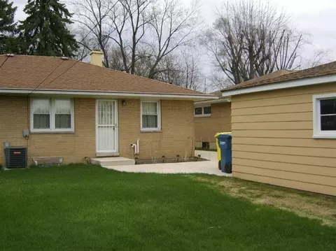 742 N Jay St, Griffith, IN 46319 photo 3