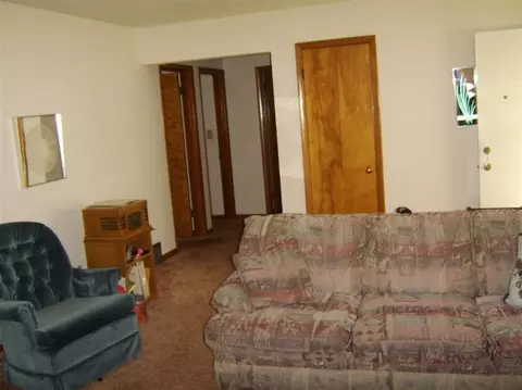 742 N Jay St, Griffith, IN 46319 photo 6