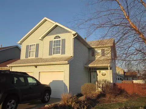 620 Marrew Pl, Valparaiso, IN 46383 photo 1