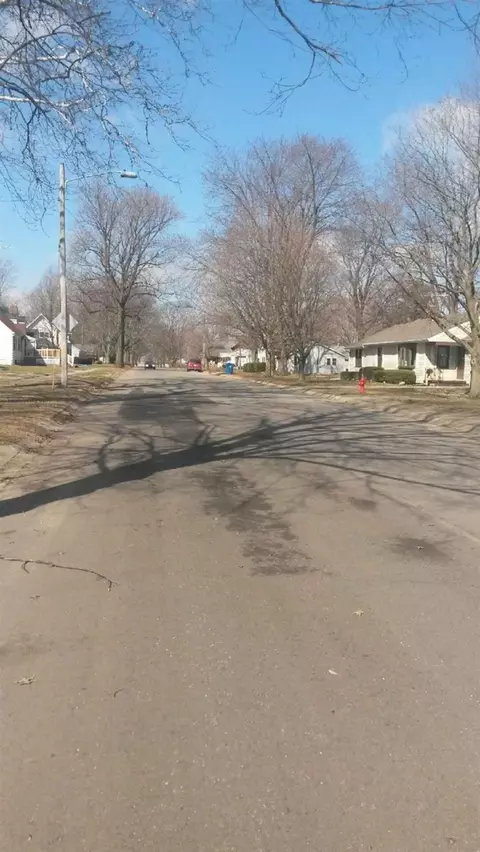 309 Indiana Ave, Argos, IN 46501 photo 9