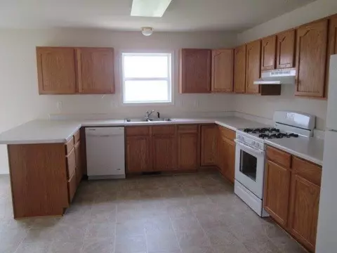 8150 E 95th Pl, Crown Point, IN 46307 photo 5