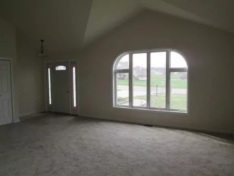 8150 E 95th Pl, Crown Point, IN 46307 photo 3
