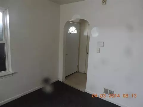 312 Mckinley St, Gary, IN 46404 photo 4