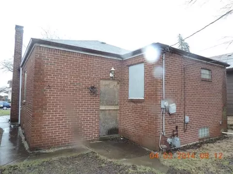 312 Mckinley St, Gary, IN 46404 photo 3