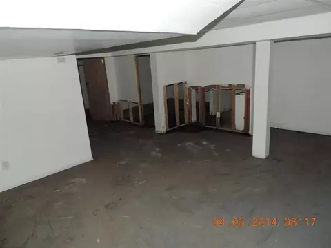 312 Mckinley St, Gary, IN 46404 photo 2