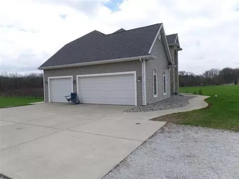 3971 N 350, Rolling Prairie, IN 46371 photo 3