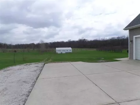 3971 N 350, Rolling Prairie, IN 46371 photo 4