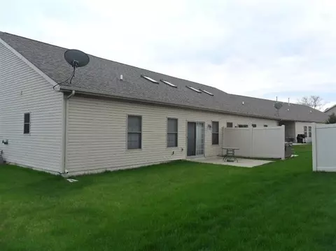 538 Aster, Griffith, IN 46319 photo 2