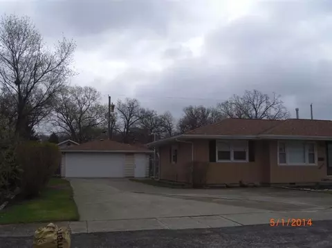435 N Dwiggins St, Griffith, IN 46319 photo 2