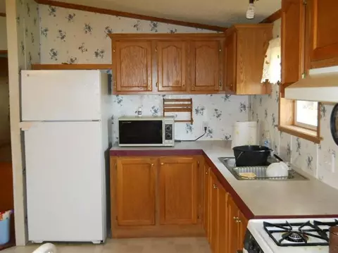 788 E 1275, Wheatfield, IN 46392 photo 6