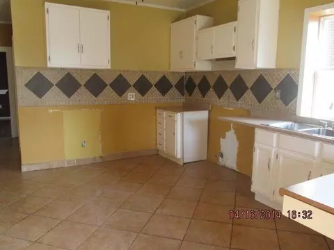 1638 Davis Ave, Whiting, IN 46394 photo 10