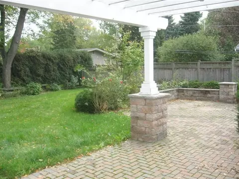 657 Roane Ln, Valparaiso, IN 46385 photo 10