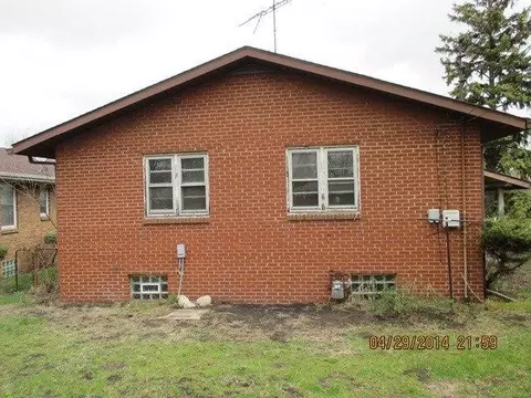 2054 Monroe Ln, Gary, IN 46407 photo 7