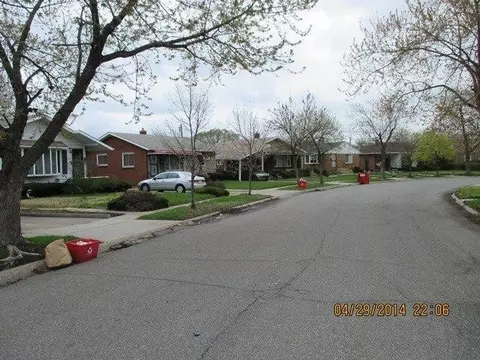 2054 Monroe Ln, Gary, IN 46407 photo 9