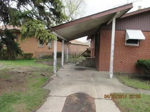 2054 Monroe Ln, Gary, IN 46407 photo 4