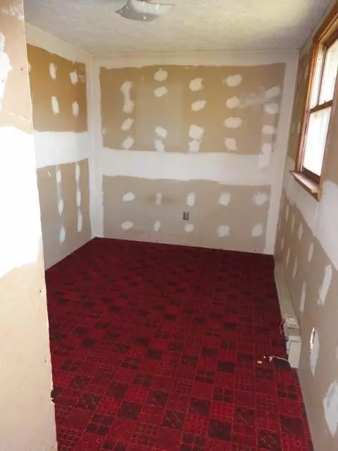 9720 E 150 N, Grovertown, IN 46531 photo 6