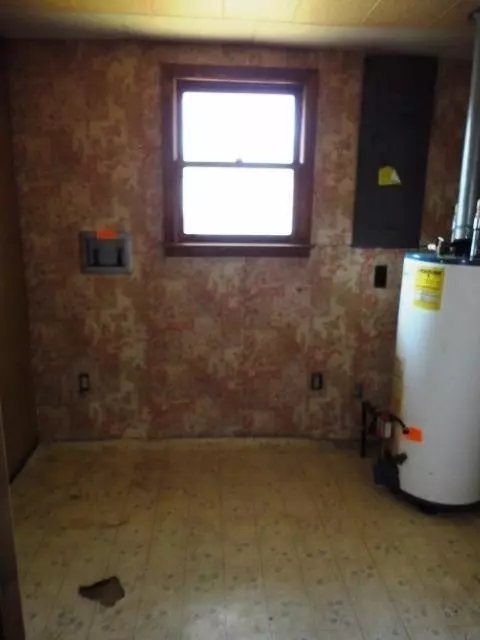 9720 E 150 N, Grovertown, IN 46531 photo 8