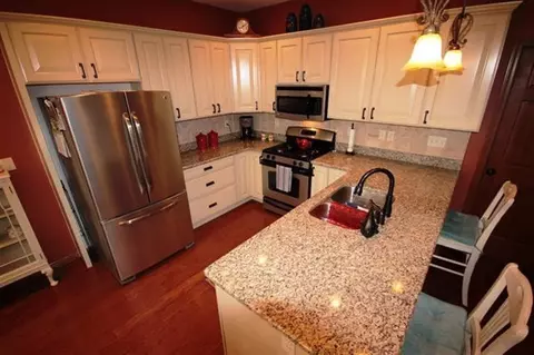 1146 Daniels Ct, Burns Harbor, IN 46304 photo 6