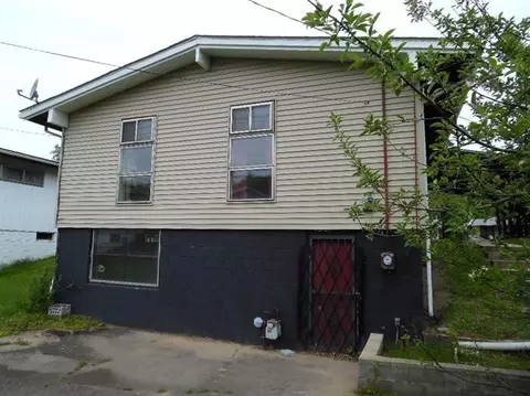 8121 Hickory Ave, Gary, IN 46403 photo 6