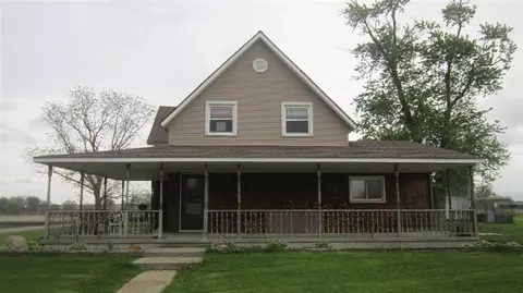 2335 E 500, Winamac, IN 46996 photo 1