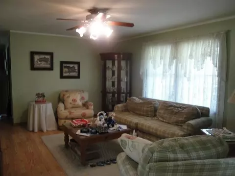 1706 Westfield Ct, Griffith, IN 46319 photo 6