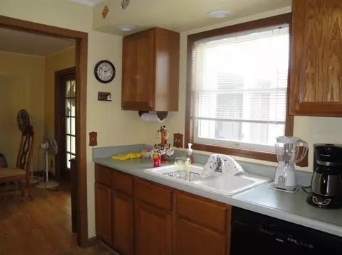 1706 Westfield Ct, Griffith, IN 46319 photo 9