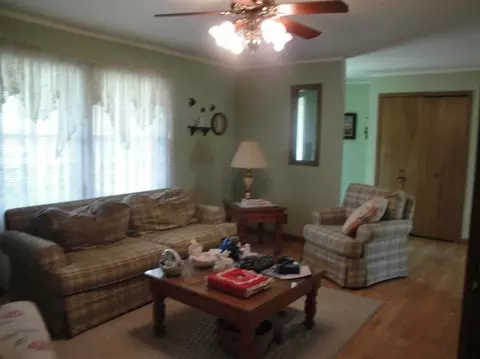 1706 Westfield Ct, Griffith, IN 46319 photo 5