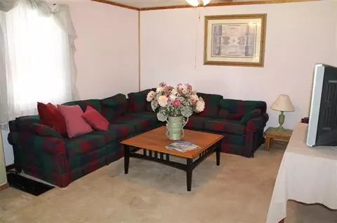 2804 Schrage, Whiting, IN 46394 photo 4
