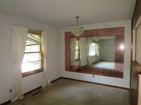 6732 E 4th Ave, Gary, IN 46403 photo 6