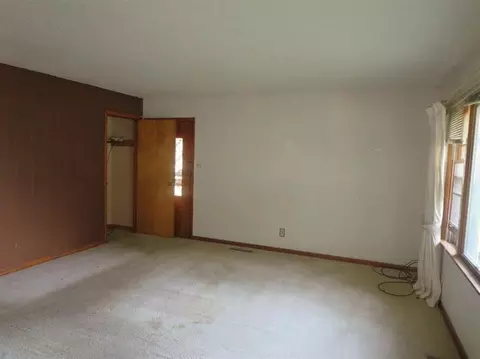 6732 E 4th Ave, Gary, IN 46403 photo 5