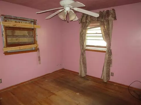 6732 E 4th Ave, Gary, IN 46403 photo 2